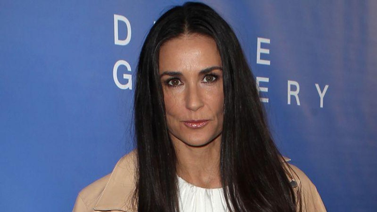 VOICI Demi Moore : victime d’une fraude, elle se fait voler des milliers de dollars
