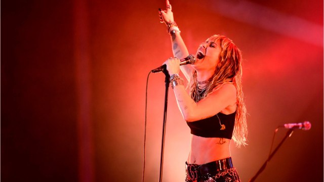 voici Miley Cyrus dément les rumeurs d’infidélité envers Liam Hemsworth