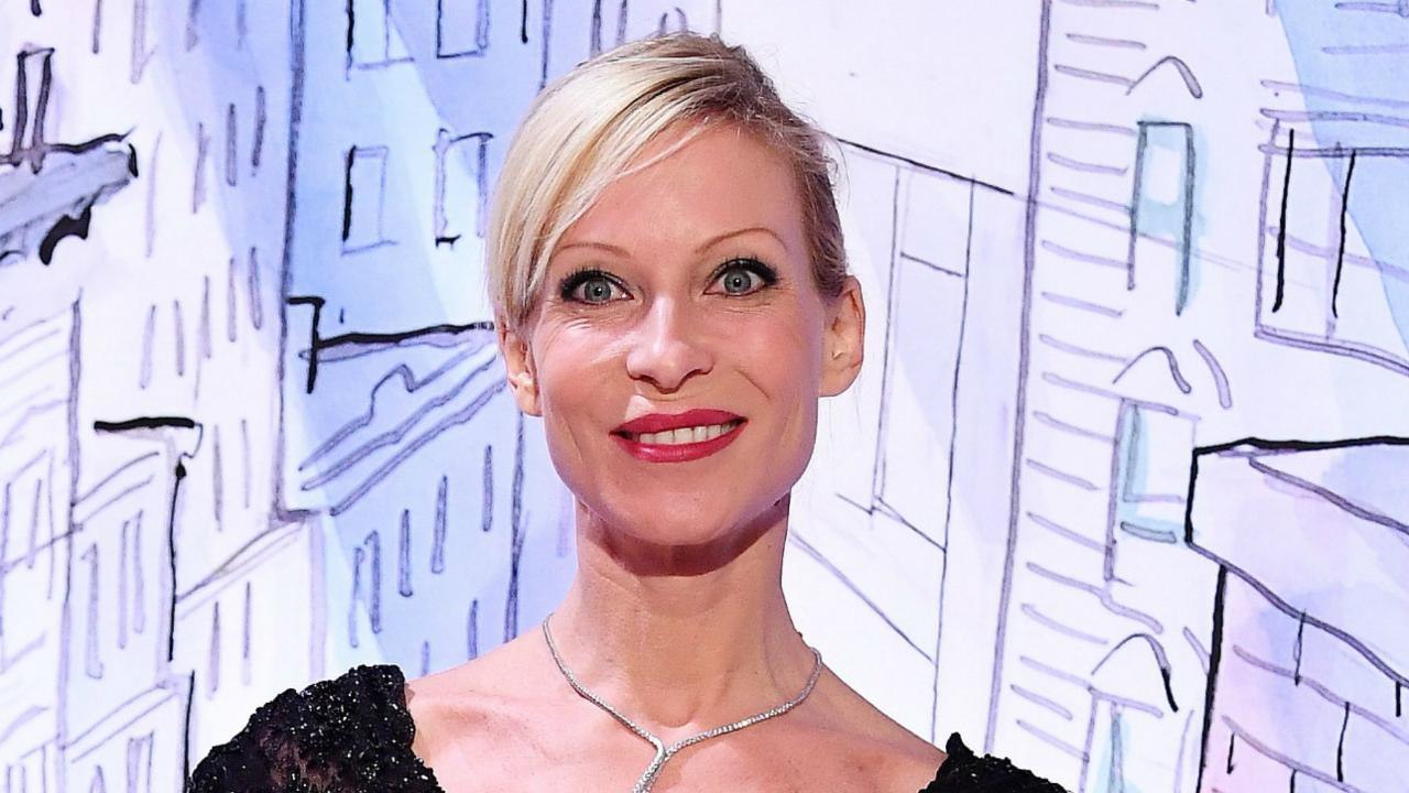 VOICI - PHOTO Plus belle la vie : Rebecca Hampton (Céline) nous présente son amoureux… de dix ans de moins qu’elle !