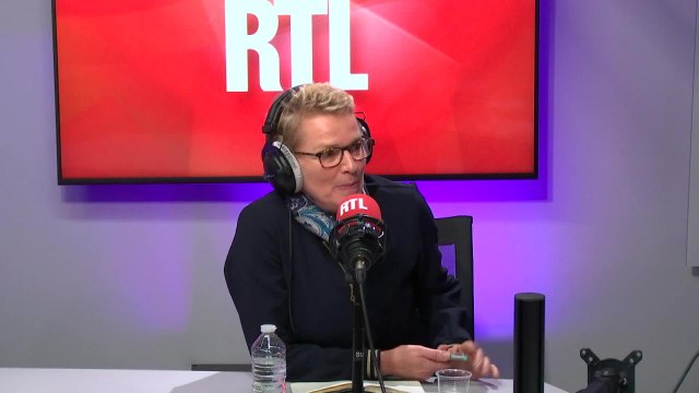 VOICI - Elise Lucet raconte sa vie privée un peu compliquée à cause de Cash Investigation