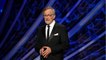 VOICI- Steven Spielberg : sa fille Mikaela arrêtée et incarcérée pour violences conjugales