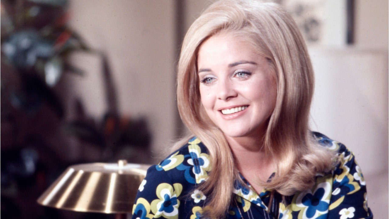 VOICI Mort de Sue Lyon, star du film Lolita de Stanley Kubrick, à l’âge de 73 ans