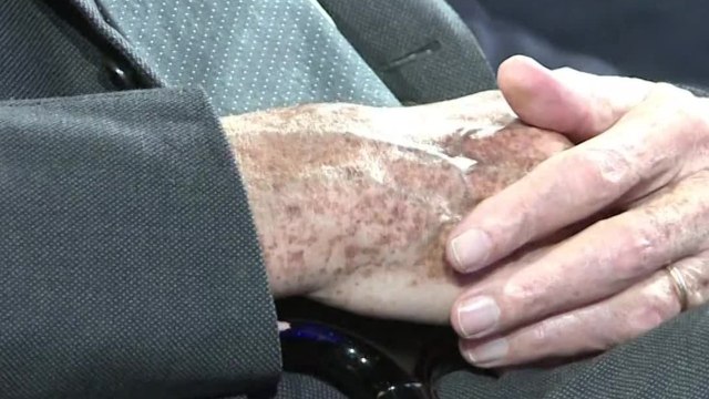 VOICI - Jacques Chirac et ses infidélités