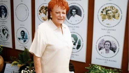 VOICI Johnny Hallyday : Régine révèle être à l'origine d'un achat TRÈS important du rocker