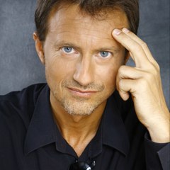 VOICI // SOCIAL // Vincent Perrot (1)
