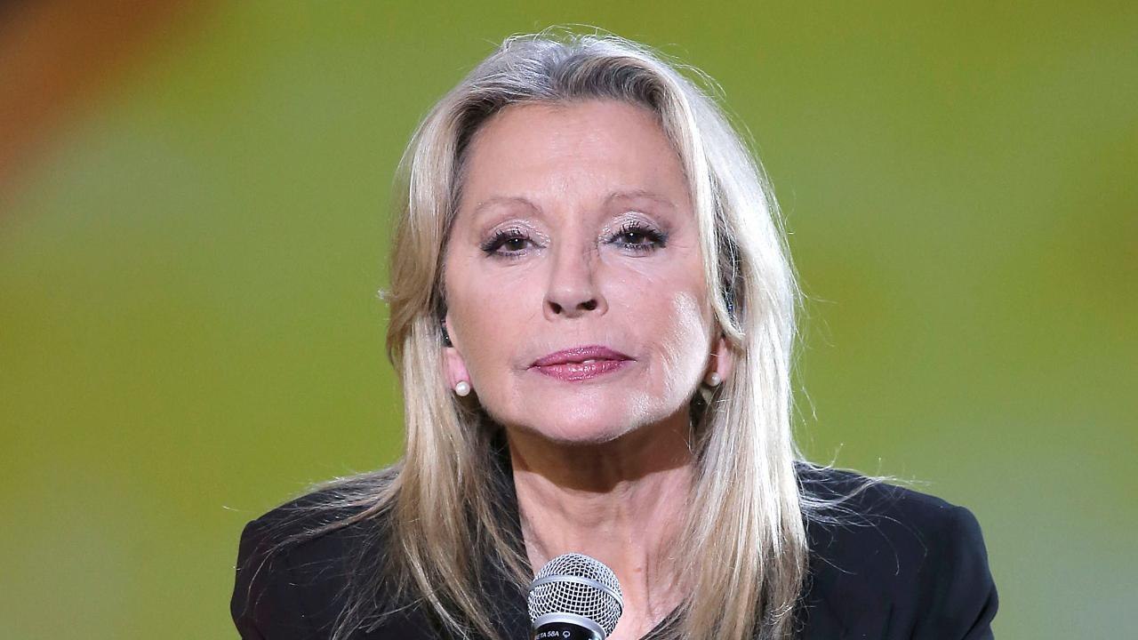 VOICI Mort de France Gall : Véronique Sanson sort enfin du silence