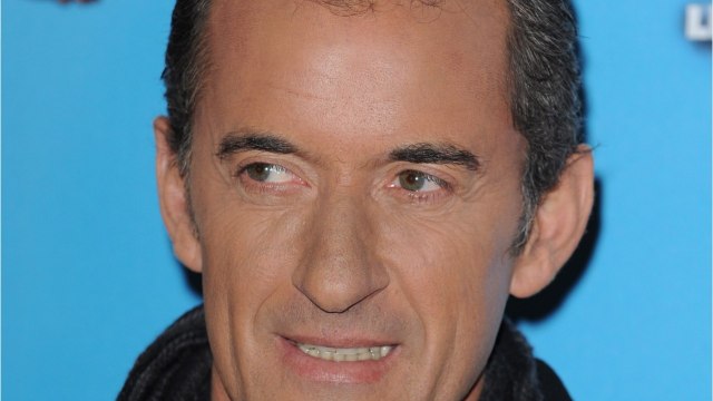 VOICI - Christophe Dechavanne « écœuré , il pousse un coup de gueule sur Twitter