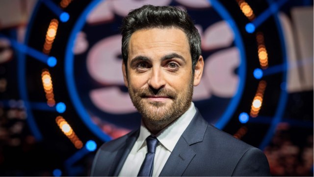 VOICI - Camille Combal s'est marié avec sa compagne Marie !