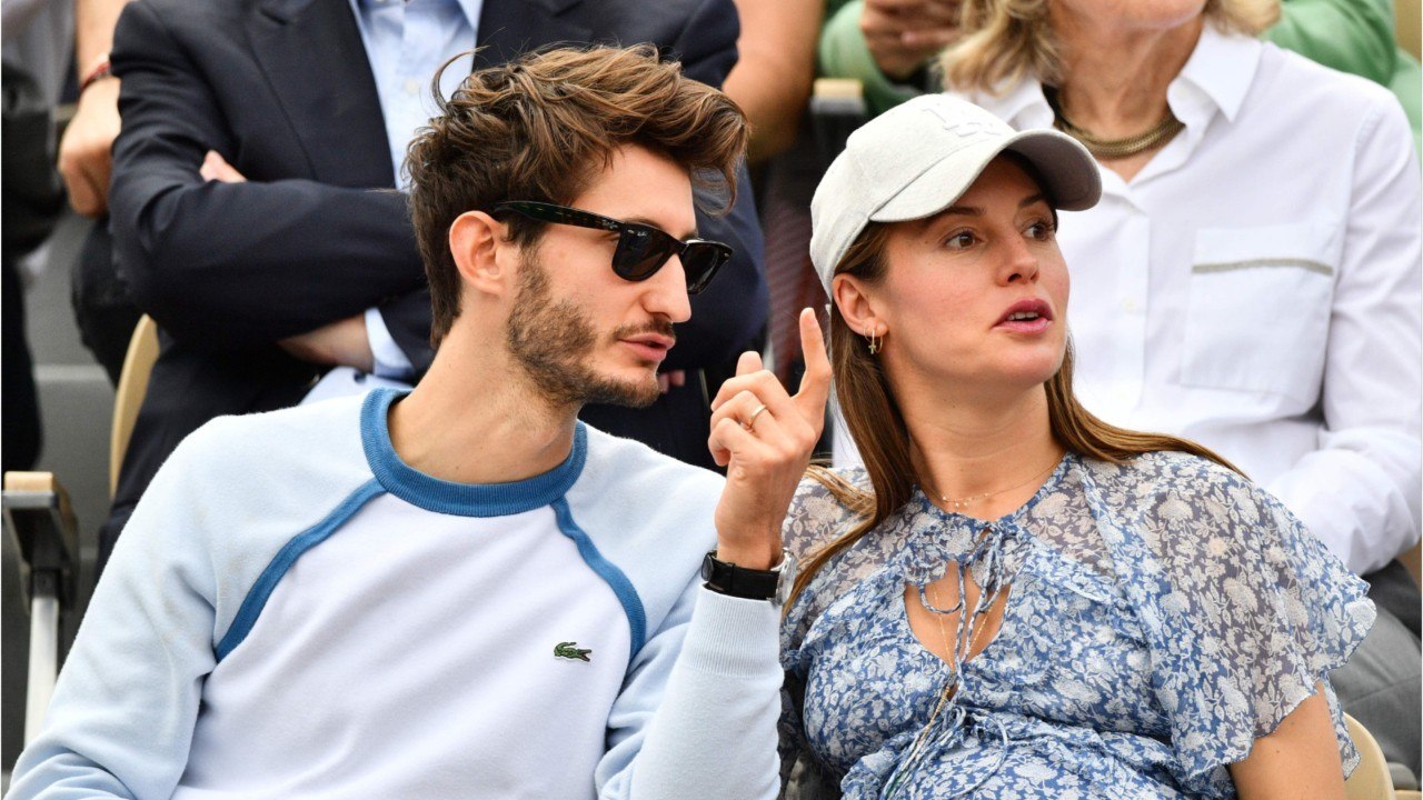 VOICI Pierre Niney papa pour la deuxième fois, sa compagne partage un cliché de leur bébé