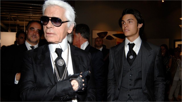 VOICI - Baptiste Giabiconi révèle la folie que Karl Lagerfeld était prêt à faire pour qu’il gagne Danse avec les stars