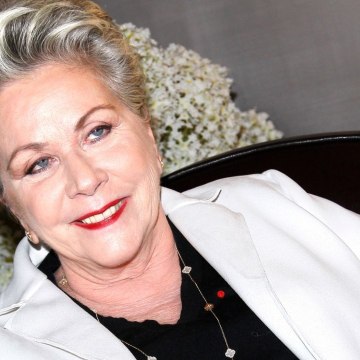 VOICI // SOCIAL Mort De Vanille : Après Ingrid Chauvin, Françoise Laborde Pousse Elle Aussi Un Cri De Colère