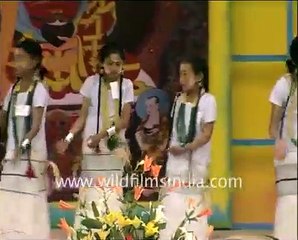 Girls dance and sing, Arunachali-style!