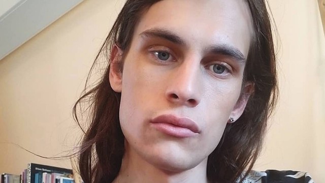 VOICI - Mort de l’acteur Harry Hains (American Horror Story) à seulement 27 ans