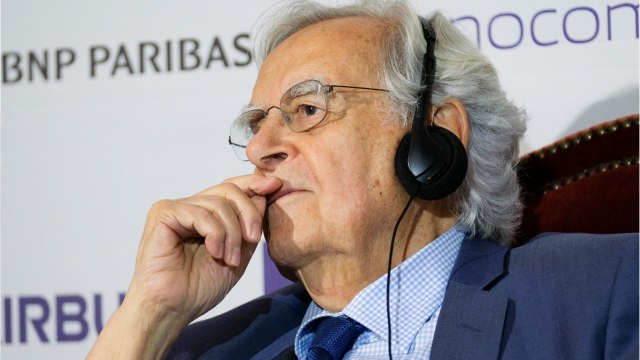 VOICI - Bernard Pivot : A 84 ans, il quitte l'académie Goncourt et se rapproche de la retraite