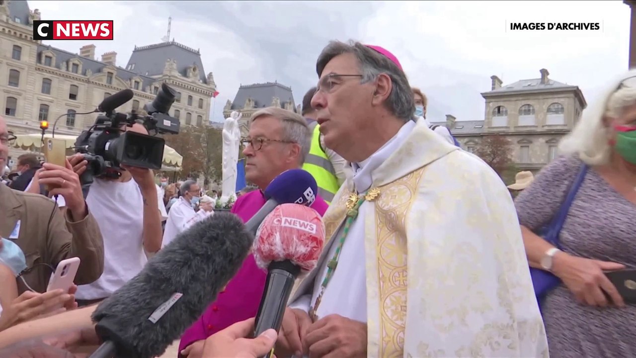 Monseigneur Aupetit sort de son silence