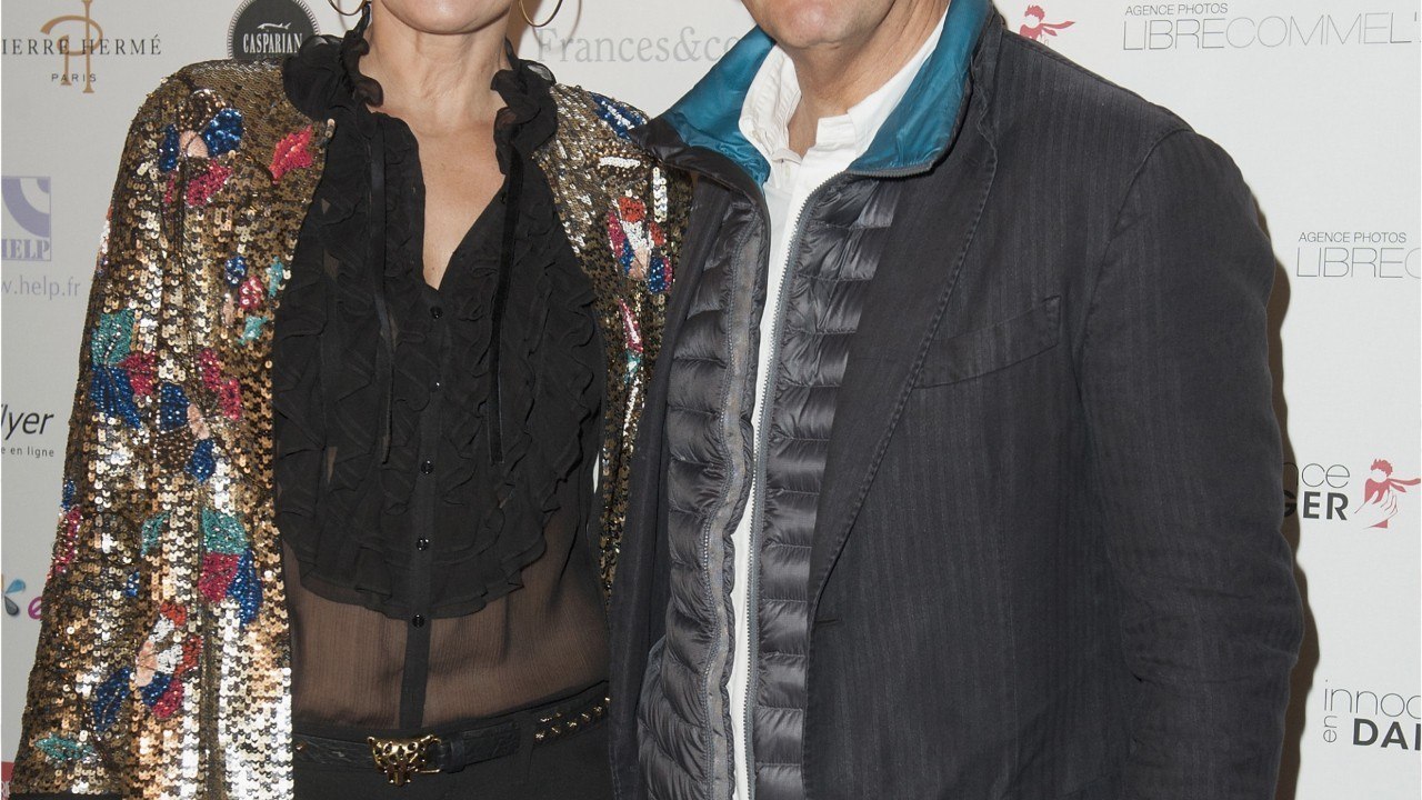 Voici - PHOTO Cristina Cordula méconnaissable : cet ancien cliché qui épate les internautes