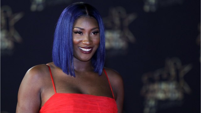 VOICI - Aya Nakamura dévoile ses courbes en bikini : les internautes sont sous le charme