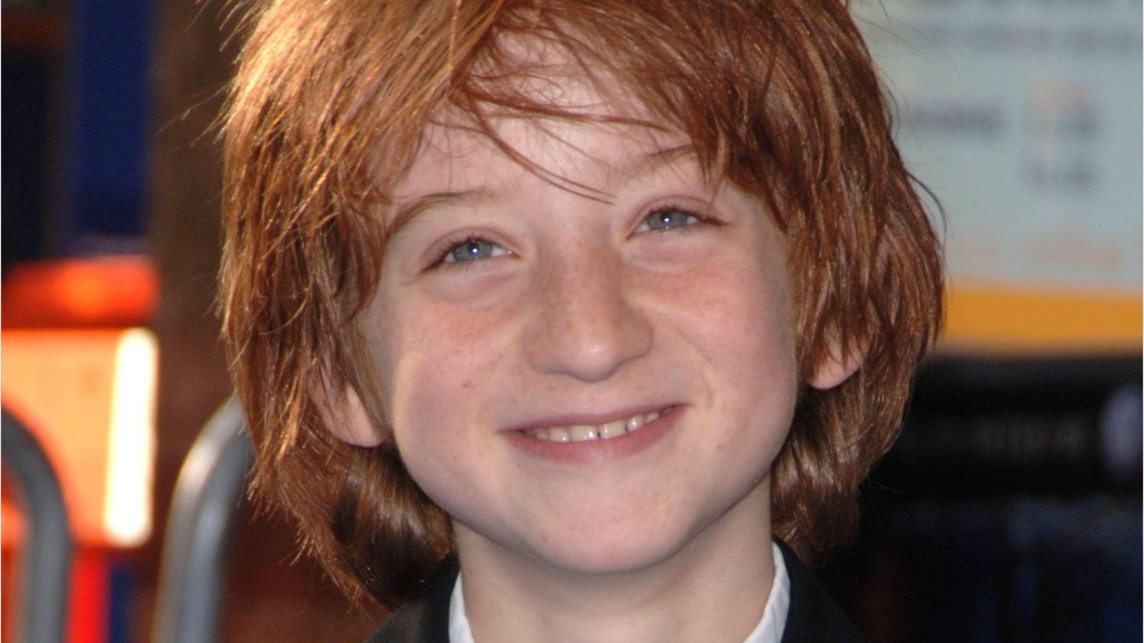 VOICI Mort à 25 ans de Raphaël Coleman, star du film Nanny McPhee