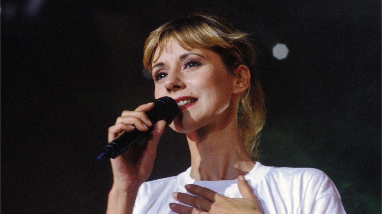 VOICI-Dorothée « pas facile " : elle a fait vivre un calvaire à Michel Denisot lors de leur première interview