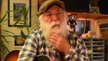 VOICI Mort sur scène d’un célèbre chanteur de folk américain : il « s’est excusé avant de fermer les yeux 