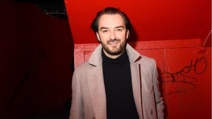 GALA VIDEO - Cyril Lignac, nouveau look pour une nouvelle vie ? Le chef s’est rasé la tête