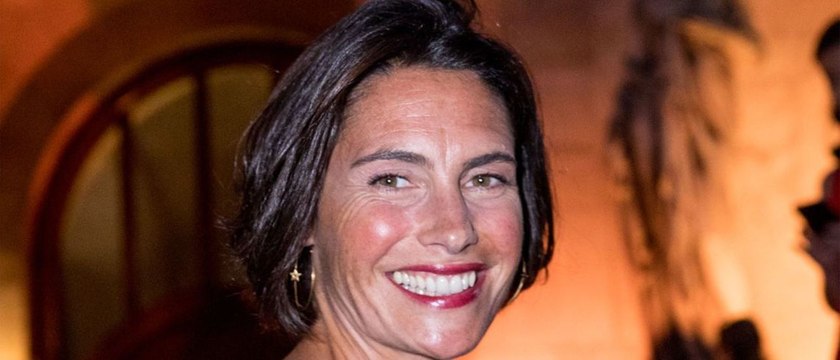 GALA VIDEO - Alessandra Sublet pose avec sa mamie de 92 ans : des commentaires pas très sympathiques pour l’animatrice