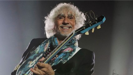 GALA VIDÉO - Louis Bertignac : sa tendre anecdote sur Johnny Hallyday