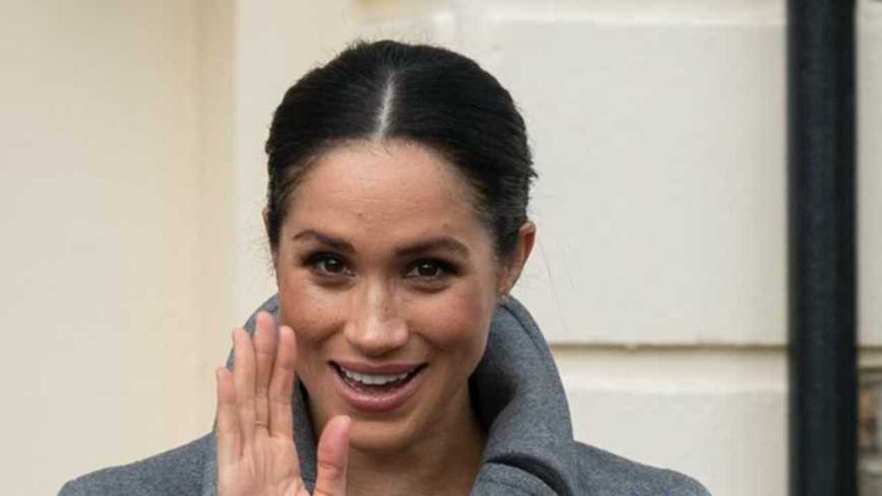 GALA VIDÉO - Meghan Markle a organisé une fête pour se défaire de ses vêtements « cheap » quand elle est devenue célèbre