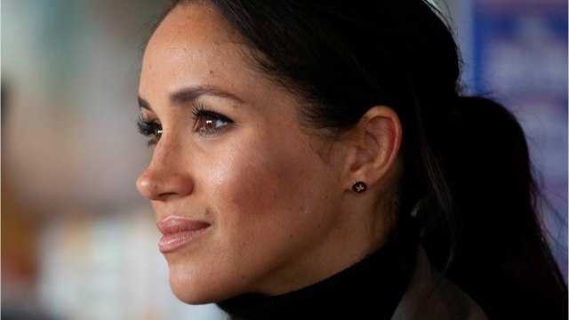 GALA VIDÉO - Meghan Markle plus enceinte que le palais ne l’a dit : ce petit détail passé inaperçu
