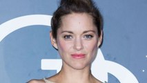 GALA VIDÉO - Marion Cotillard très raide avec Emmanuel Macron, l’actrice ne mâche pas ses mots