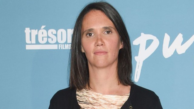 GALA VIDEO - Jeanne Herry, fille de Julien Clerc et Miou-Miou évoque sa belle famille recomposée