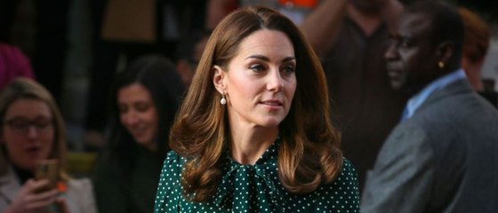 GALA VIDEO - Kate Middleton, cette manie qui a longtemps agacé son personnel