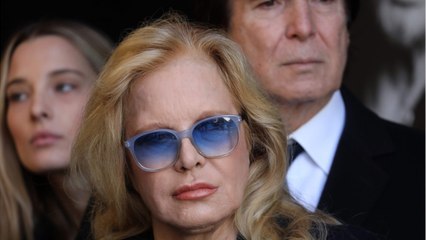 Sylvie Vartan, sa réponse cash à propos d’un premier pas vers Laeticia Hallyday