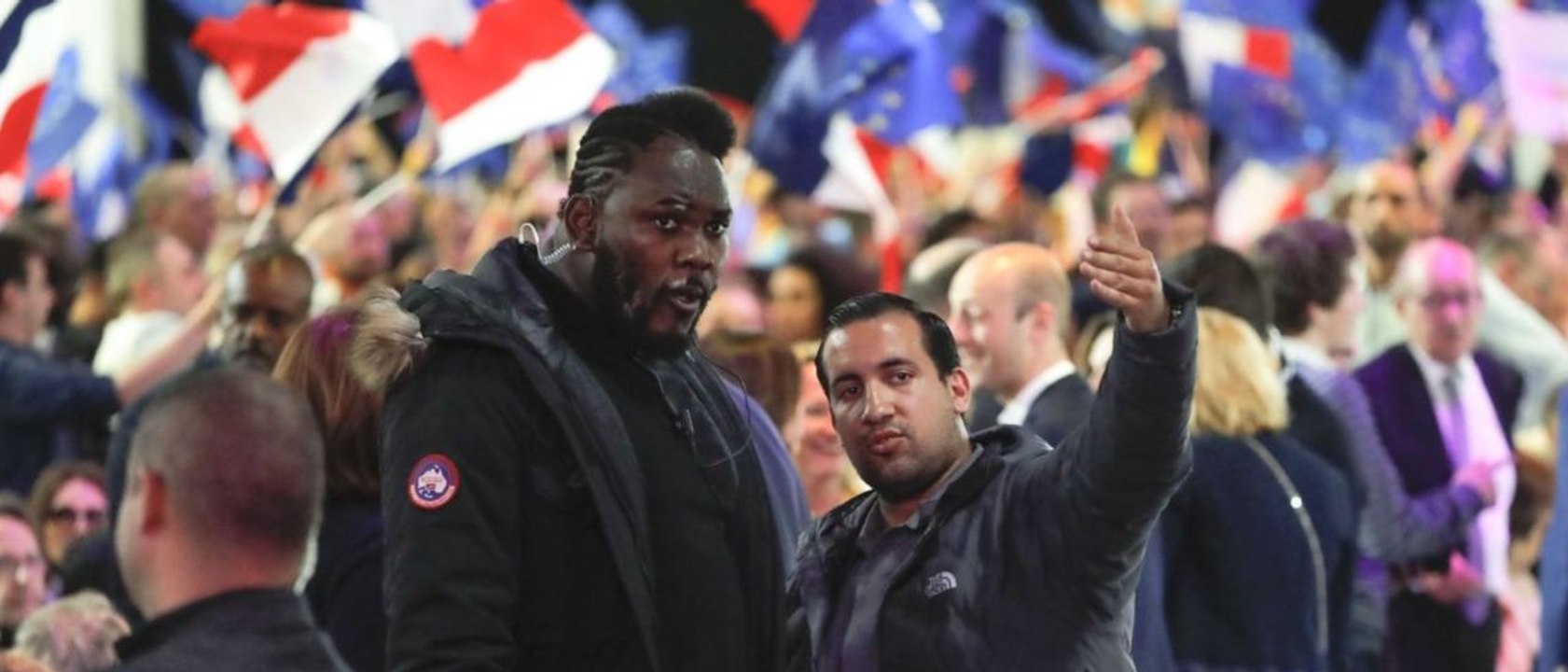 GALA VIDEO - L’ancien garde du corps de Brigitte et Emmanuel Macron victime d’un accident de la route, il donne de ses nouvelles