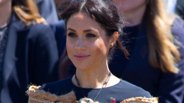 GALA VIDEO -Meghan Markle : une photo de la duchesse très complice avec un célèbre acteur ressurgit