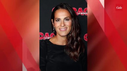 GALA VIDEO - Elisa Tovati splendide en maillot de bain, sa sœur est son sosie