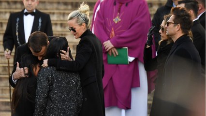 VOICI - Hommage À Johnny Hallyday : L’Élysée Dément Avoir Réclamé De L'argent À Laeticia Laeticia (1)