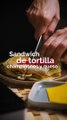 Sandwich de tortilla, champiñones y queso