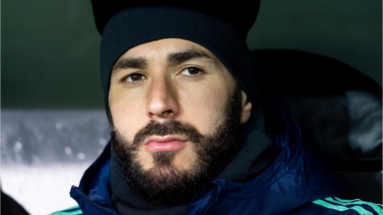 VOICI Karim Benzema partage un tendre moment de complicité avec sa fille