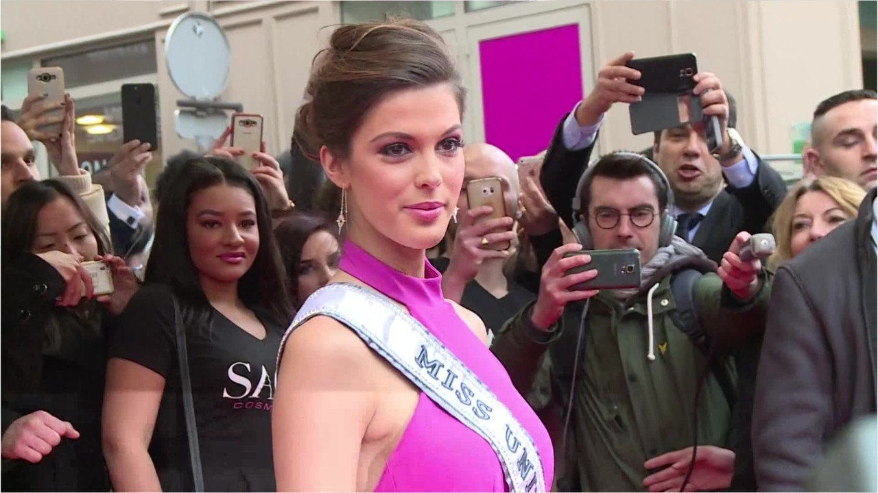 Voici - PHOTO Iris Mittenaere Toujours Aussi Proche De Kev Adams ? L’humoriste Se Moque De L’ex-Miss Univers (1)