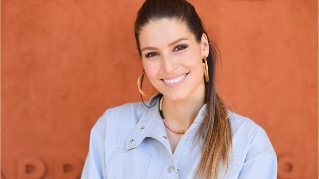 VOICI - PHOTO Laury Thilleman change de tête : son chéri Juan Arbelaez est complètement sous le charme