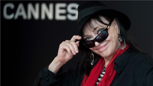 VOICI - Anna Karina : son époux Dennis Berry révèle les véritables causes de sa mort