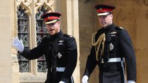 VOICI - Après des mois de tensions, les princes William et Harry se sont enfin réconciliés