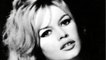 VOICI - Brigitte Bardot Pas Faite Pour Être Mère : Ses Mots Très Durs Envers Son Fils À Sa Naissance (1)