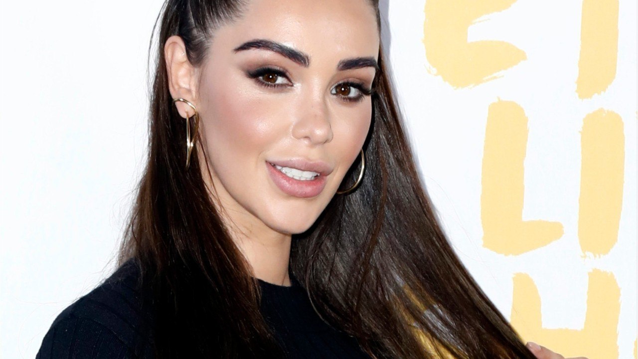 VOICI Nabilla partage sa première balade avec bébé, les internautes sous le charme