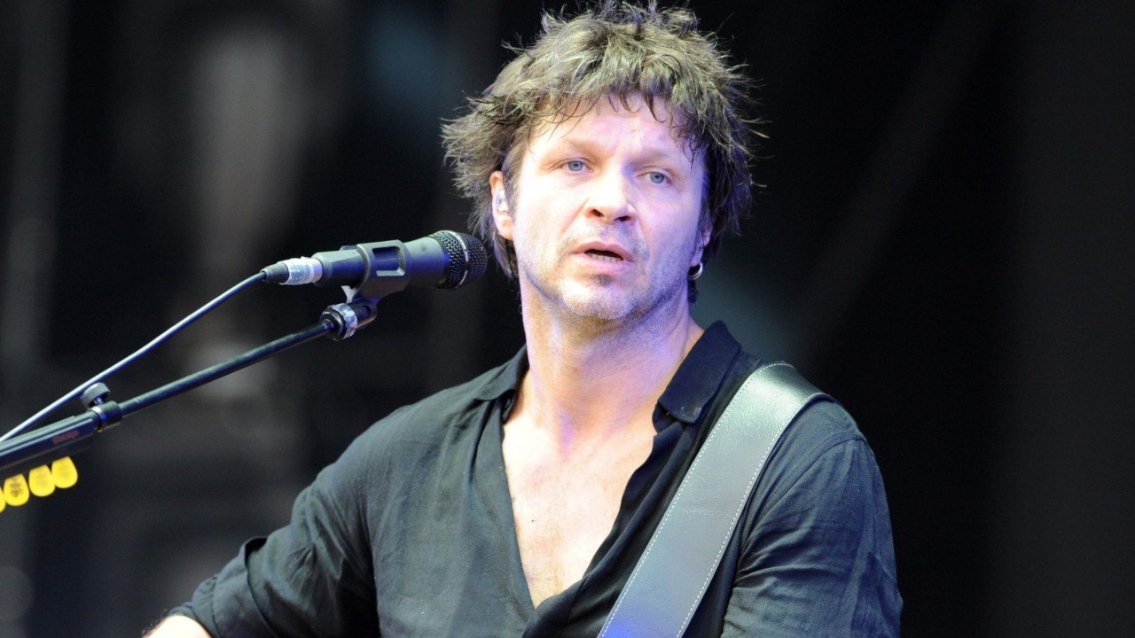 VOICI - Bertrand Cantat : les propos chocs de son frère Xavier sur Marie Trintignant