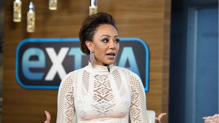 VOICI - Mel B : la chanteuse transportée à l’hôpital en urgence après avoir perdu la vue