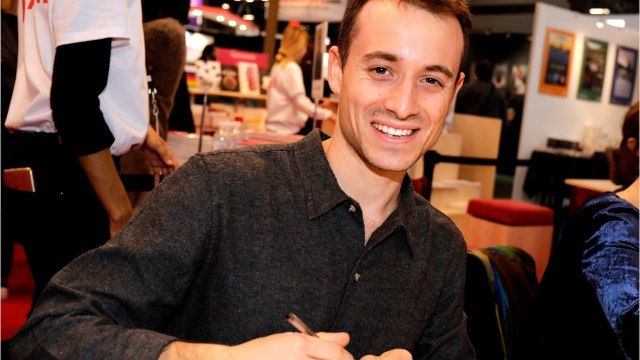 VOICI Hugo Clément fête ses 30 ans : tendre portrait de famille avec Alexandra Rosenfeld et sa fille Ava