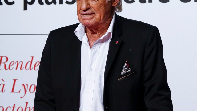 VOICI - Jean-Paul Belmondo fête ses 86 ans : qui sont les femmes de sa vie ?