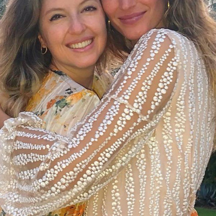 VOICI THEMA social Les Jumeaux De Stars : Quand Les Deux Font La Paire (1)